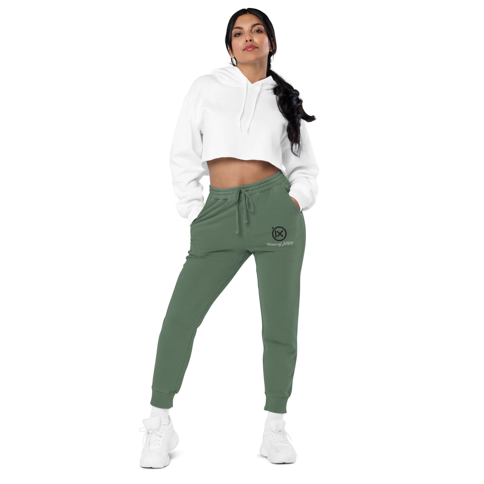 Vintage pigment sweatpants in deep green, drawstring waist and cuffed hems