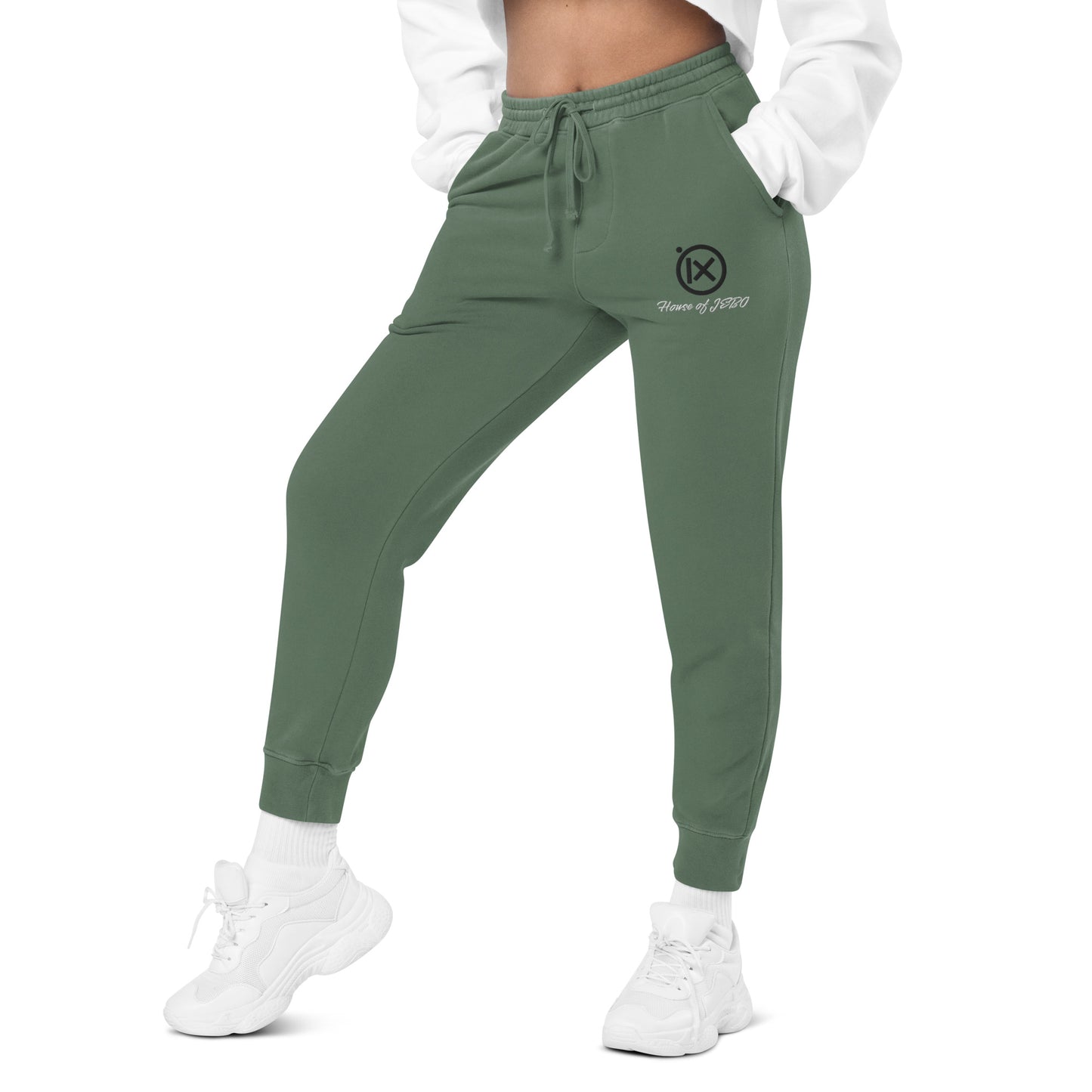 Vintage pigment sweatpants in deep green, drawstring waist and tapered jogger fit